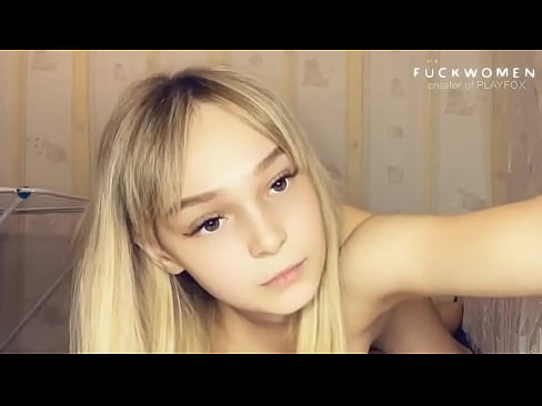 ❤️ Nesatigebla lernejanino donas disbatantan pulsantan buŝan kremaĵon al samklasano ❤❌ Seksofilmeto ĉe ni ☑